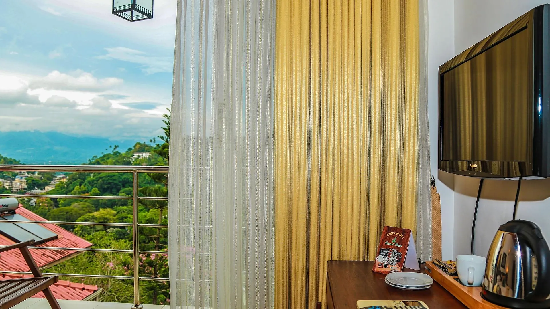Senani Hotel Kandy